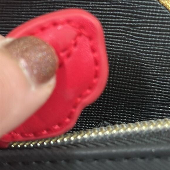 Victoria’s Secret Valentines Day Heart 
Cosmetic Bag Trio Makeup Travel Bags - Picture 6 of 16